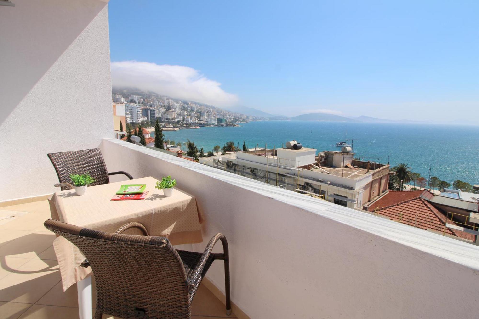 July Seaview Apartments Saranda Kültér fotó