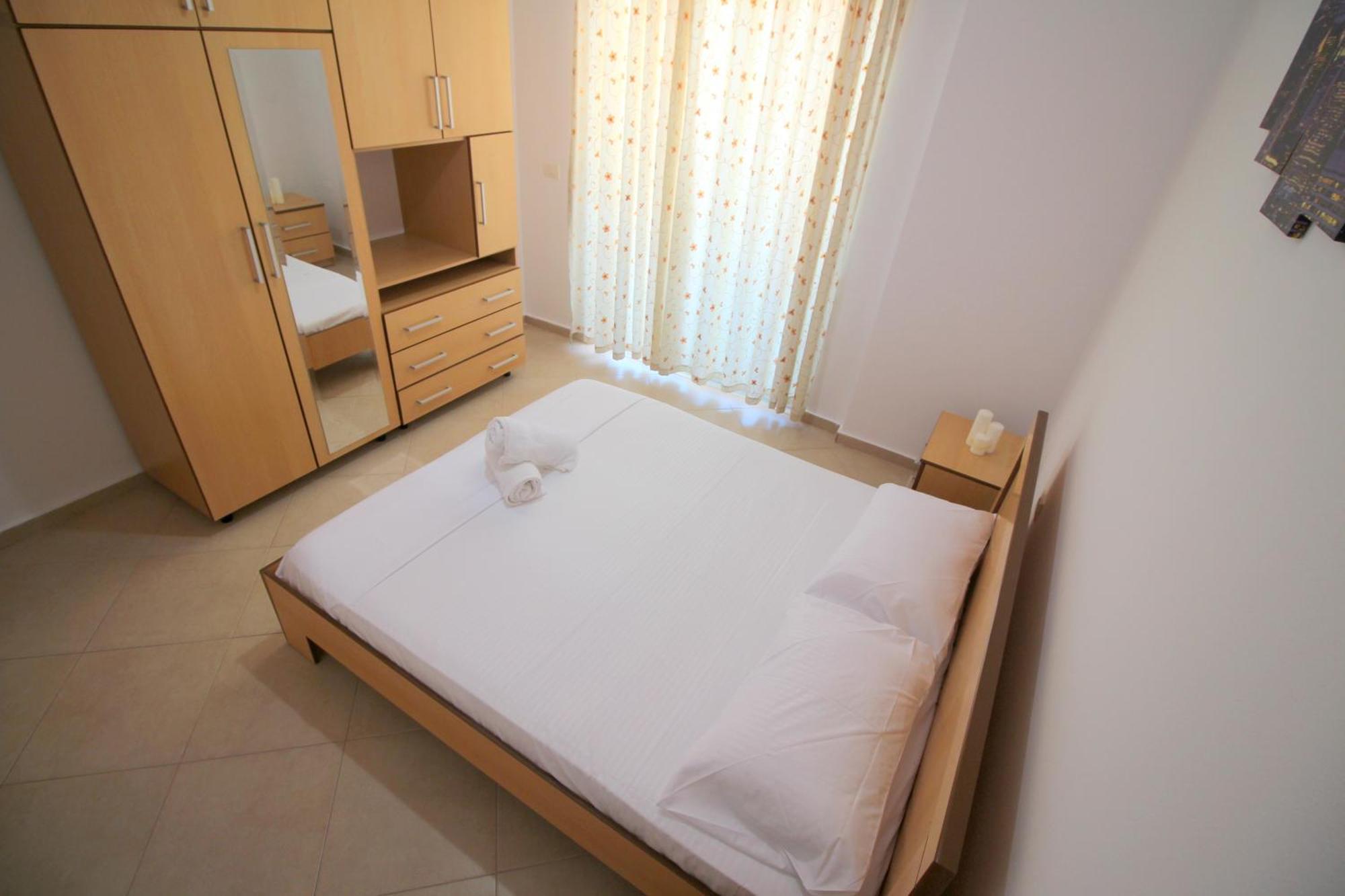 July Seaview Apartments Saranda Kültér fotó