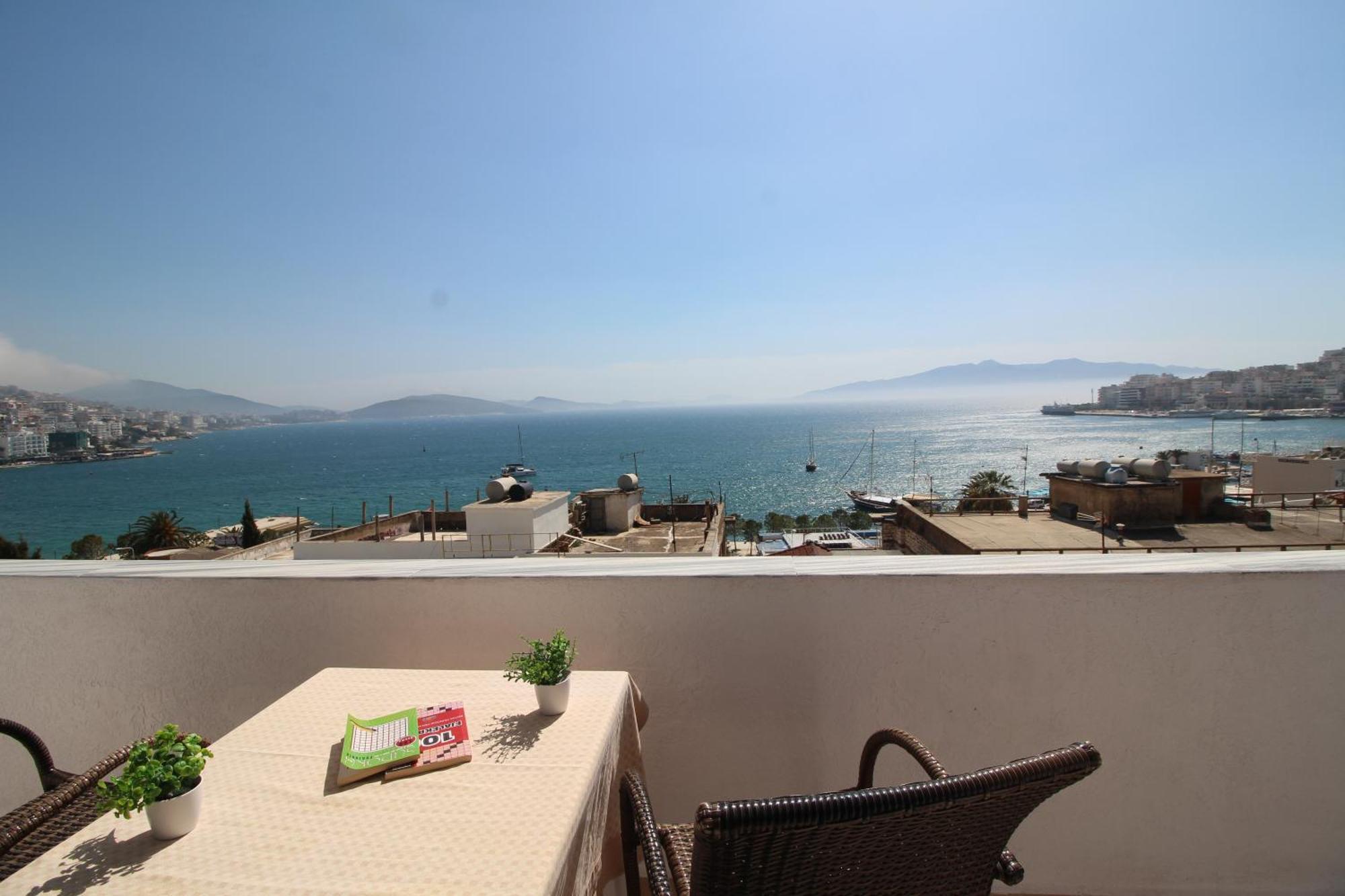July Seaview Apartments Saranda Kültér fotó