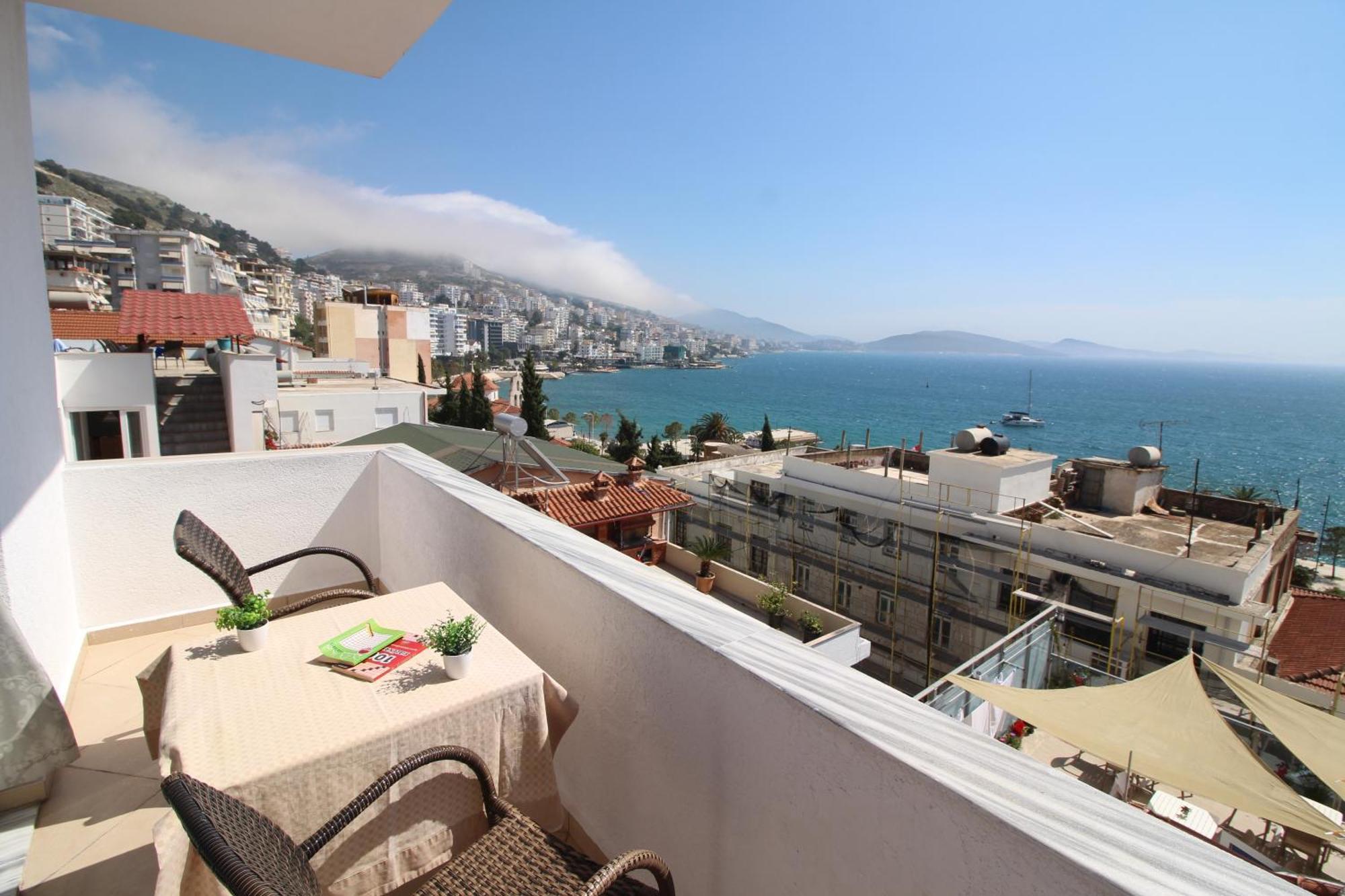 July Seaview Apartments Saranda Kültér fotó