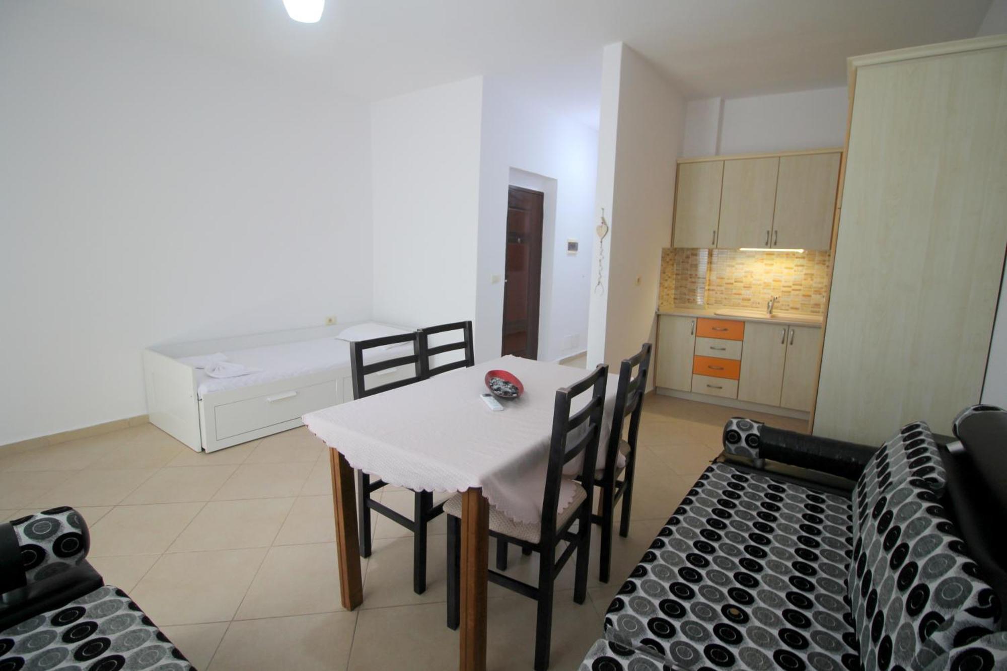 July Seaview Apartments Saranda Kültér fotó